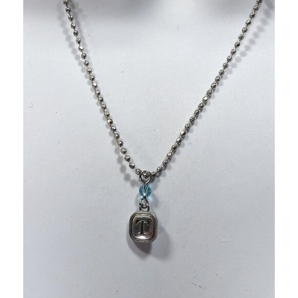 Minimalist Letter T Pendant Necklace With Blue Accent Bead - Picture 4 of 6